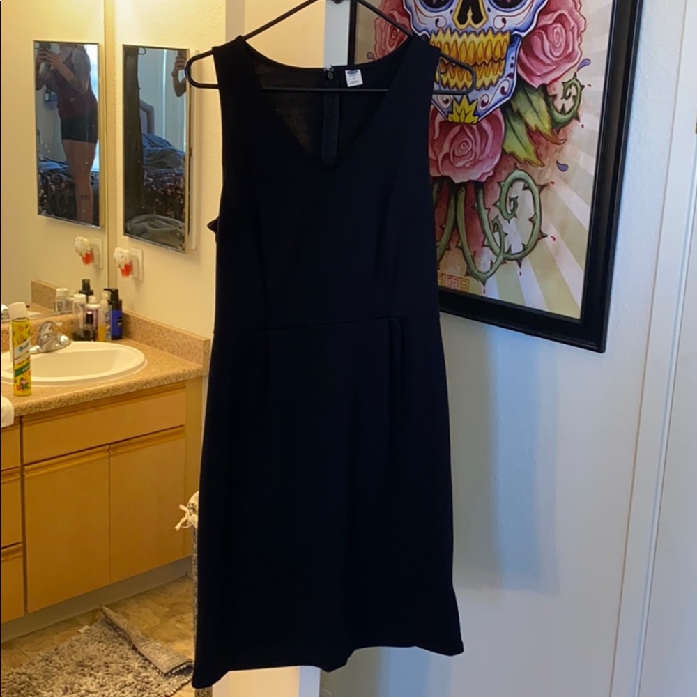 Black old navy sleeveless dress